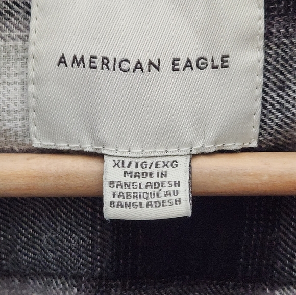 American Eagle Button-Up Shirt Mens Size XL Black/White Plaid Long Sleeve Cotton - Picture 2 of 7